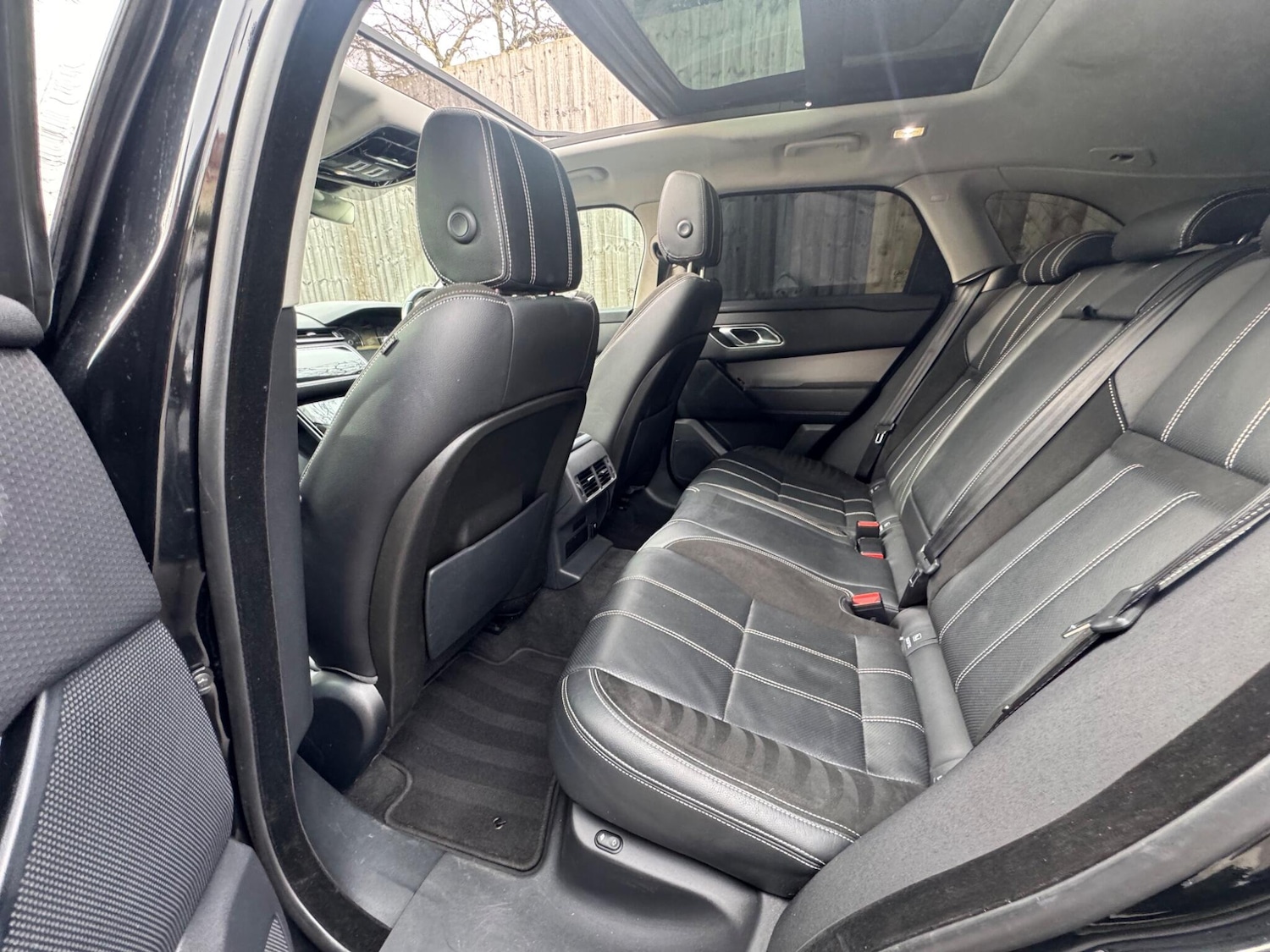 Used Land Rover Range Rover Velar 2017 for sale - 77597796: Photo 15