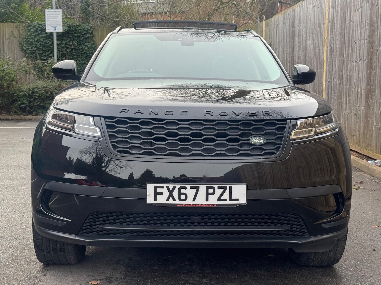 Used Land Rover Range Rover Velar 2017 for sale - 77597796: Photo 2