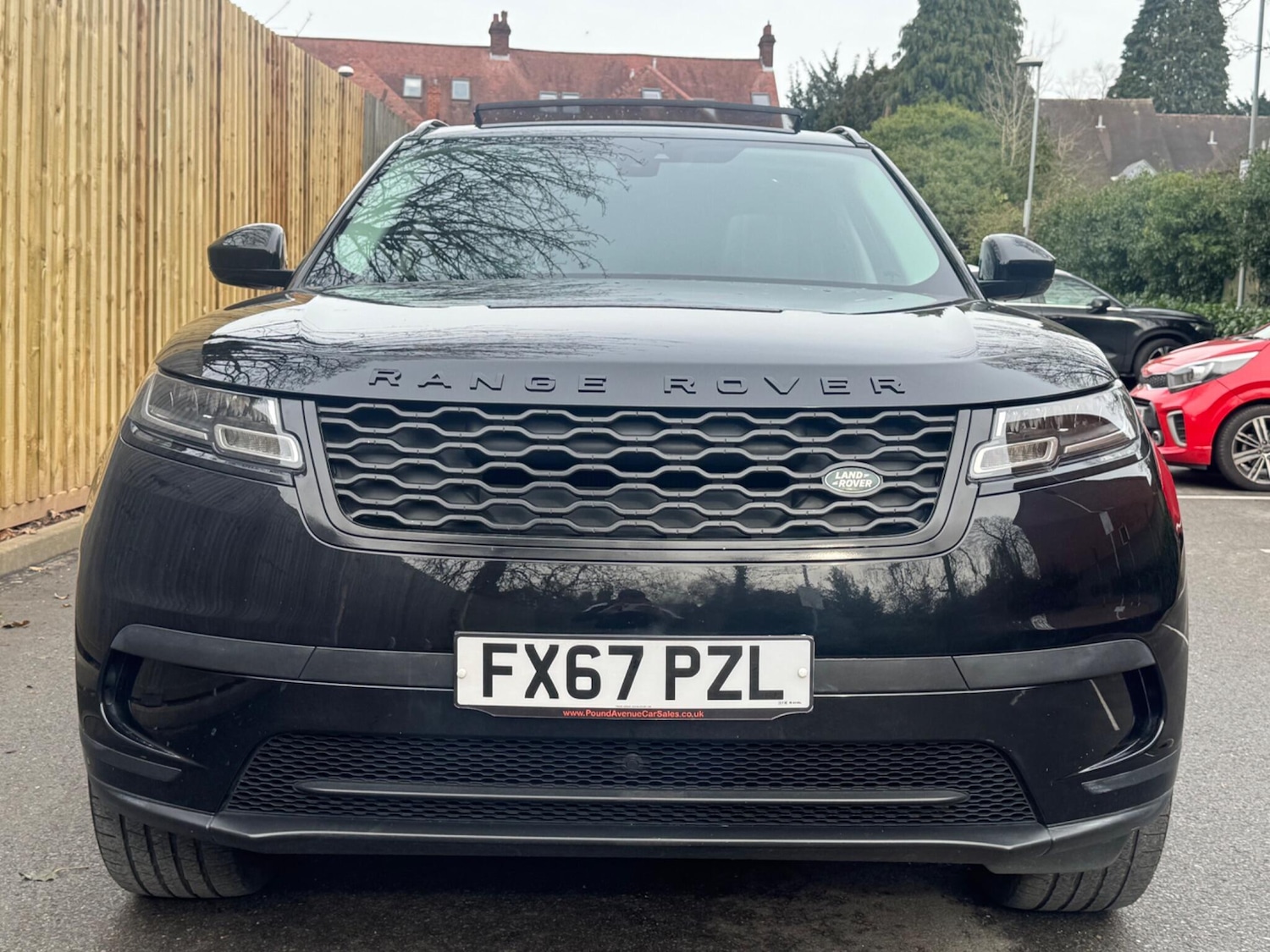 Used Land Rover Range Rover Velar 2017 for sale - 77597796: Photo 5