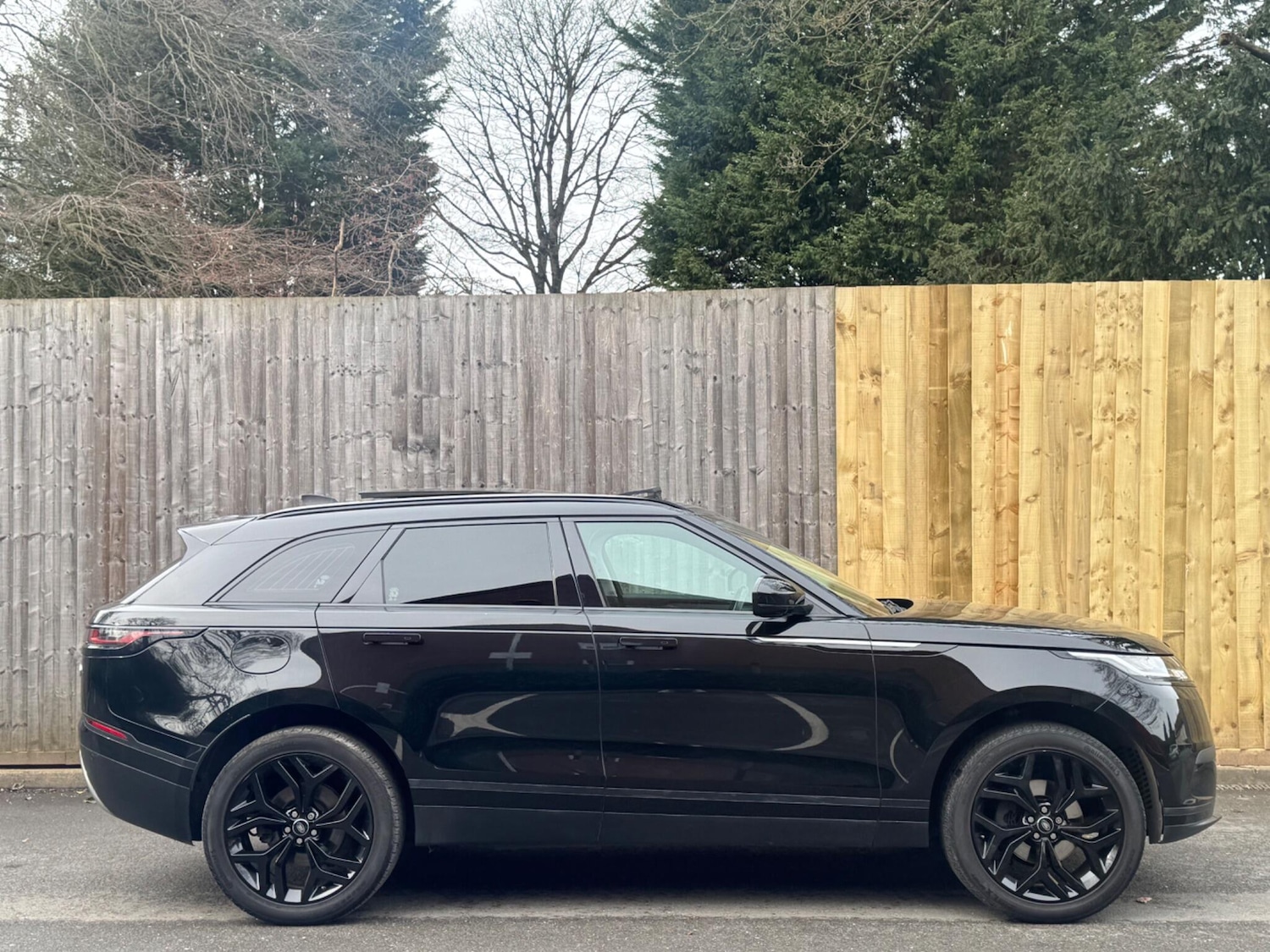 Used Land Rover Range Rover Velar 2017 for sale - 77597796: Photo 9