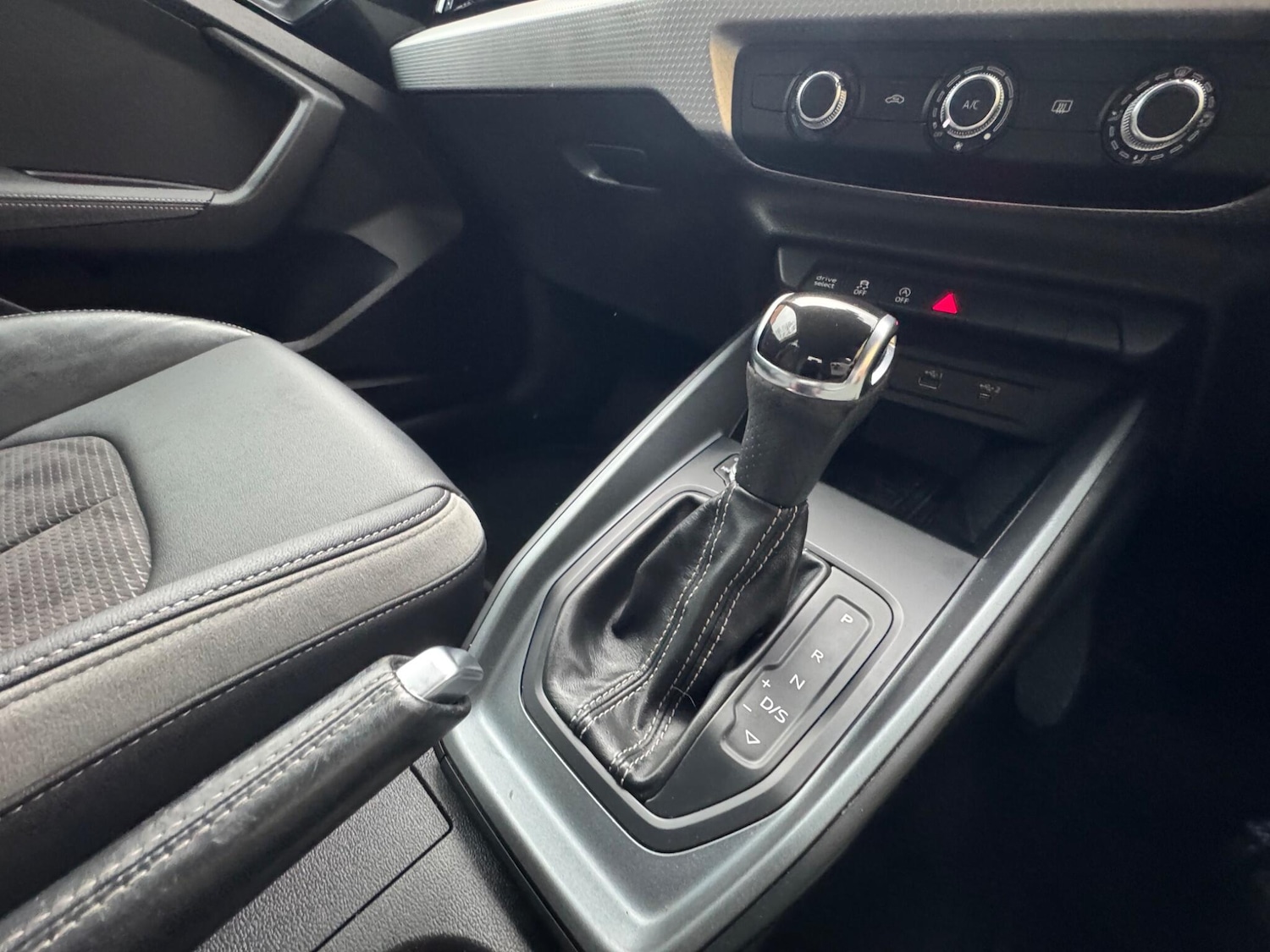 Used Audi A1 for sale - 78135919: Photo 12