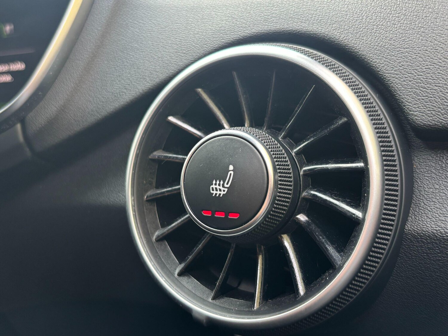 Used Audi TT for sale - 77484268: Photo 14