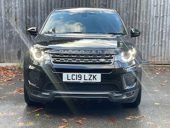 Used Land Rover Discovery Sport 2019 for sale - 75940492: Photo