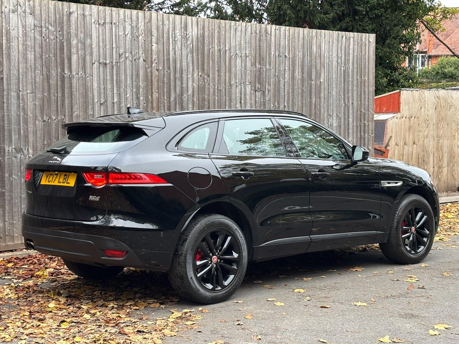 Used Jaguar F-Pace 2017 for sale - 76381083: Photo 8