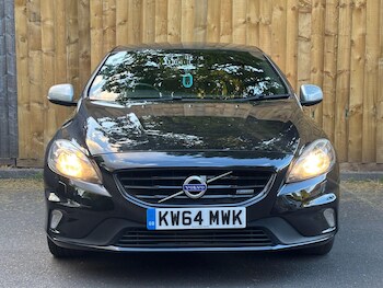 Used Volvo V40 2015 for sale - 78561582: Photo