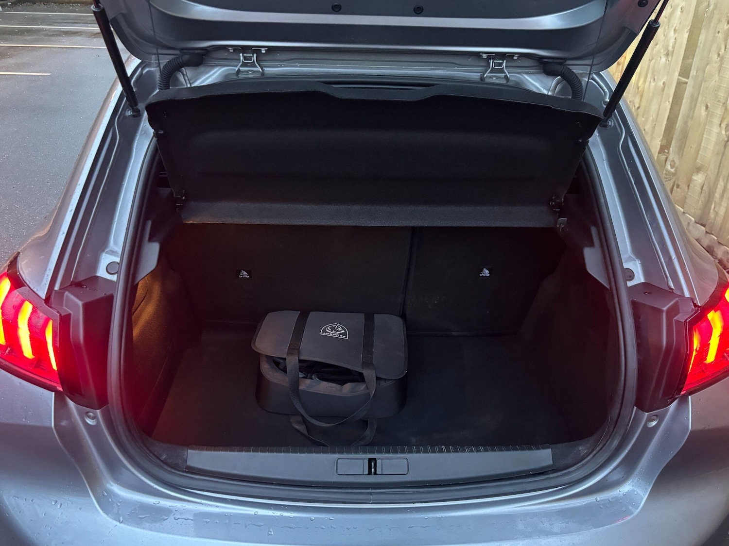 Used Peugeot 208 2022 for sale - 77455395: Photo 14