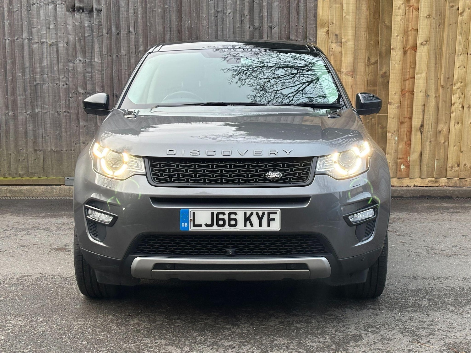 Used Land Rover Discovery Sport 2016 for sale - 77331883: Photo 4
