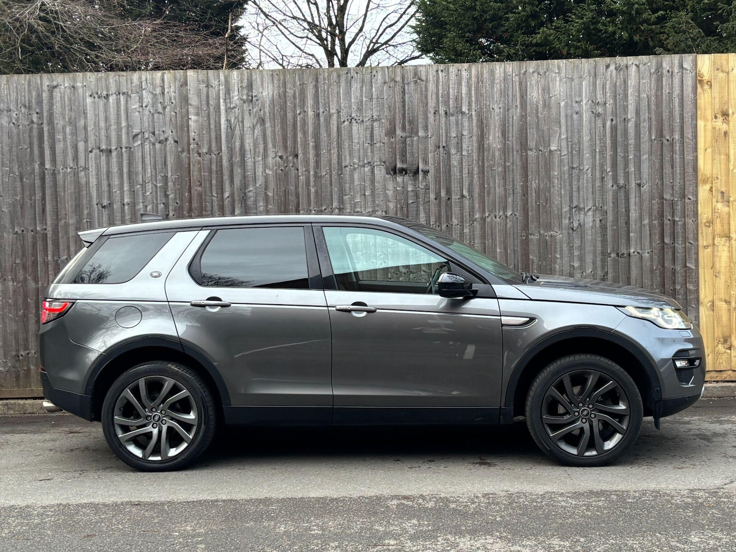Used Land Rover Discovery Sport 2016 for sale - 77331883: Photo 5