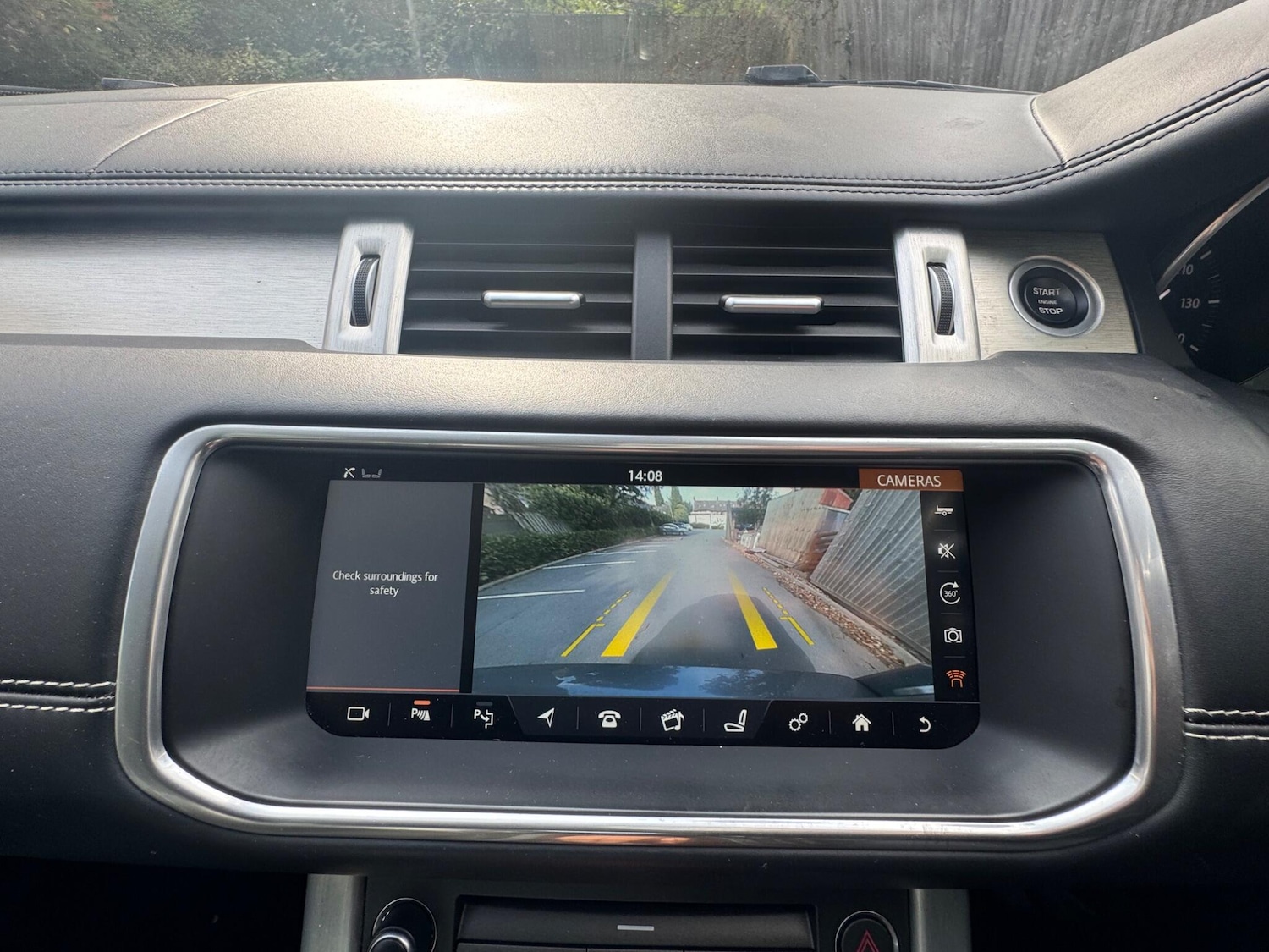 Used Land Rover Range Rover Evoque 2017 for sale - 76094123: Photo 21