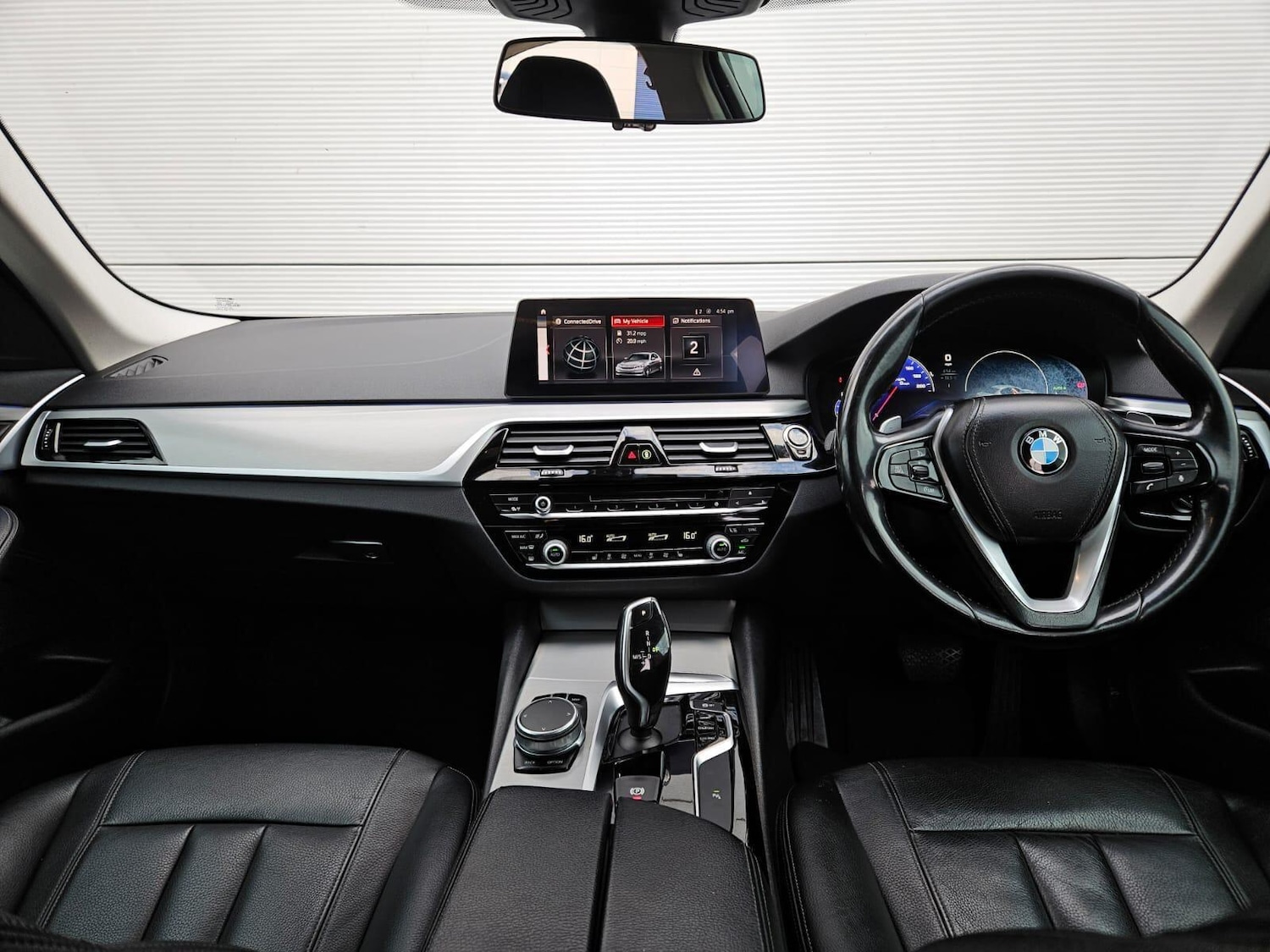 Used BMW 5 Series 2018 for sale - 77130678: Photo 11