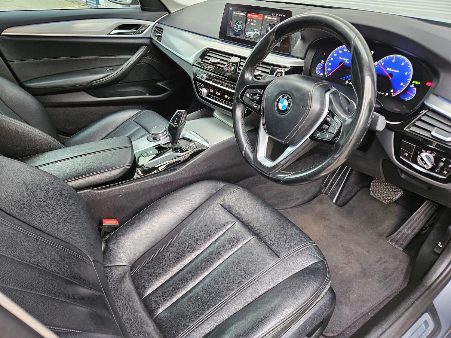 Used BMW 5 Series 2018 for sale - 77130678: Photo 9