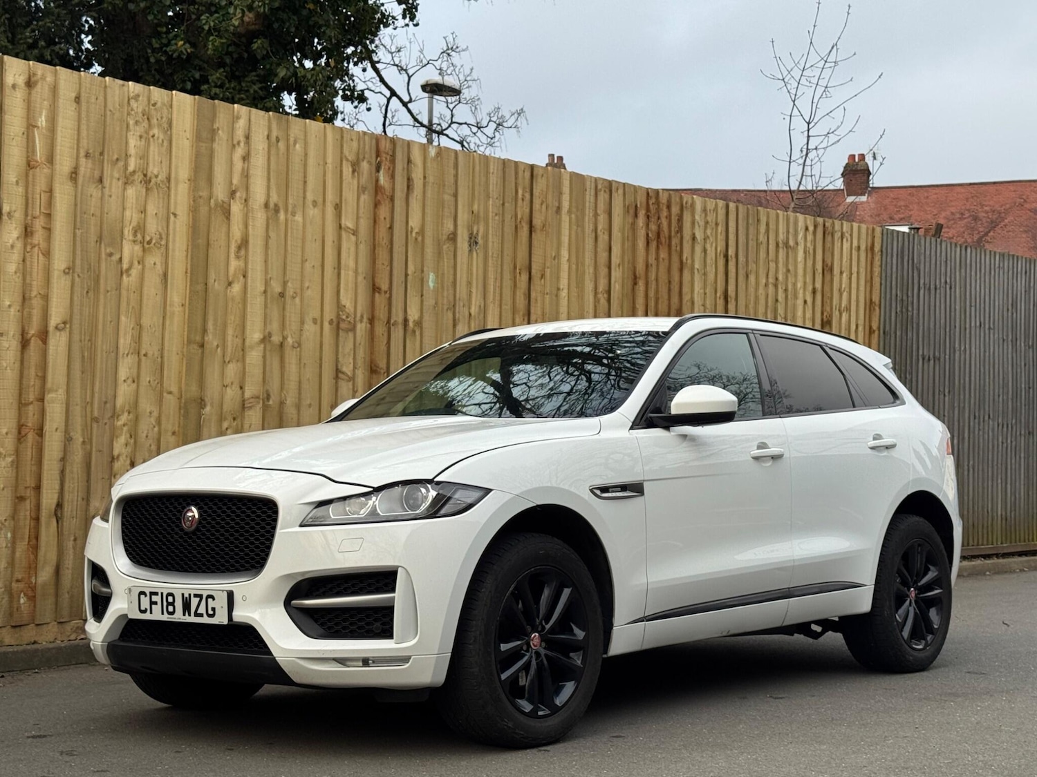Used Jaguar F-Pace for sale - 77808485: Photo 3