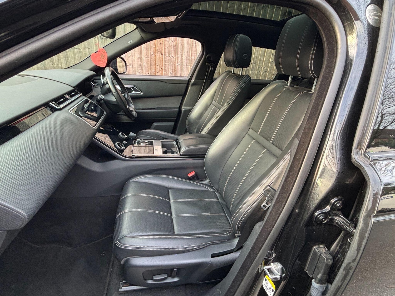 Used Land Rover Range Rover Velar 2019 for sale - 77097540: Photo 18