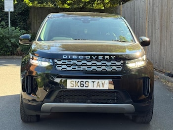 Used Land Rover Discovery Sport 2019 for sale - 79224148: Photo
