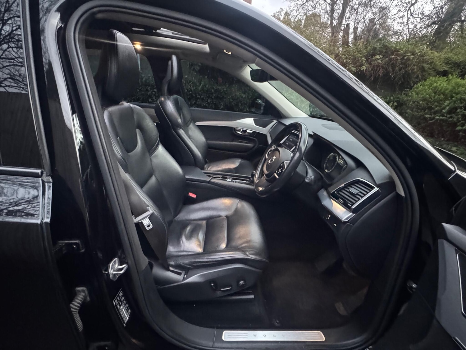 Used Volvo XC90 2015 for sale - 76743590: Photo 14