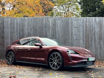 Used Porsche Taycan 2023 for sale - 76431908: Photo