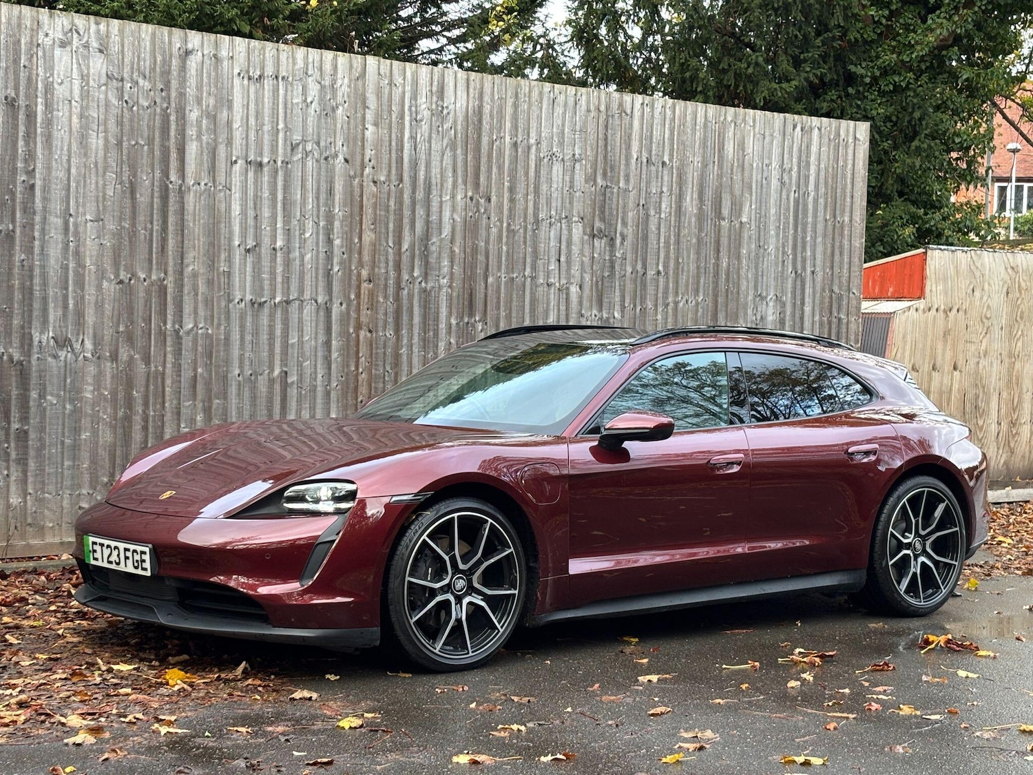 Used Porsche Taycan 2023 for sale - 76431908: Photo 5