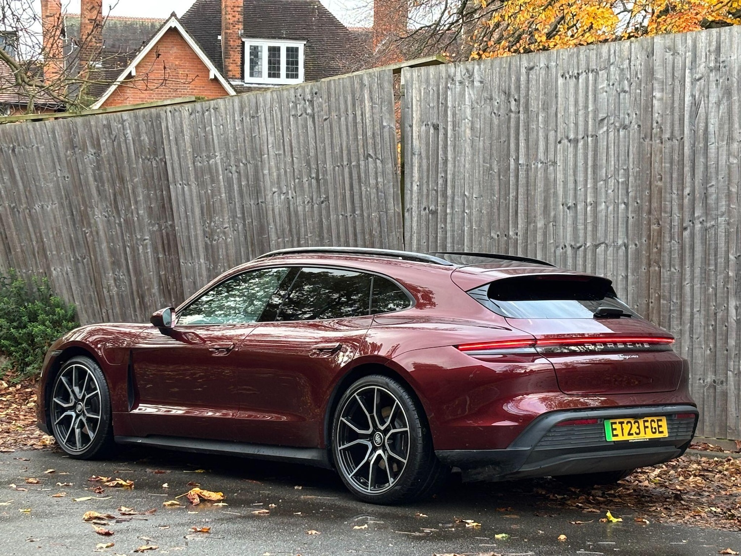 Used Porsche Taycan 2023 for sale - 76431908: Photo 8