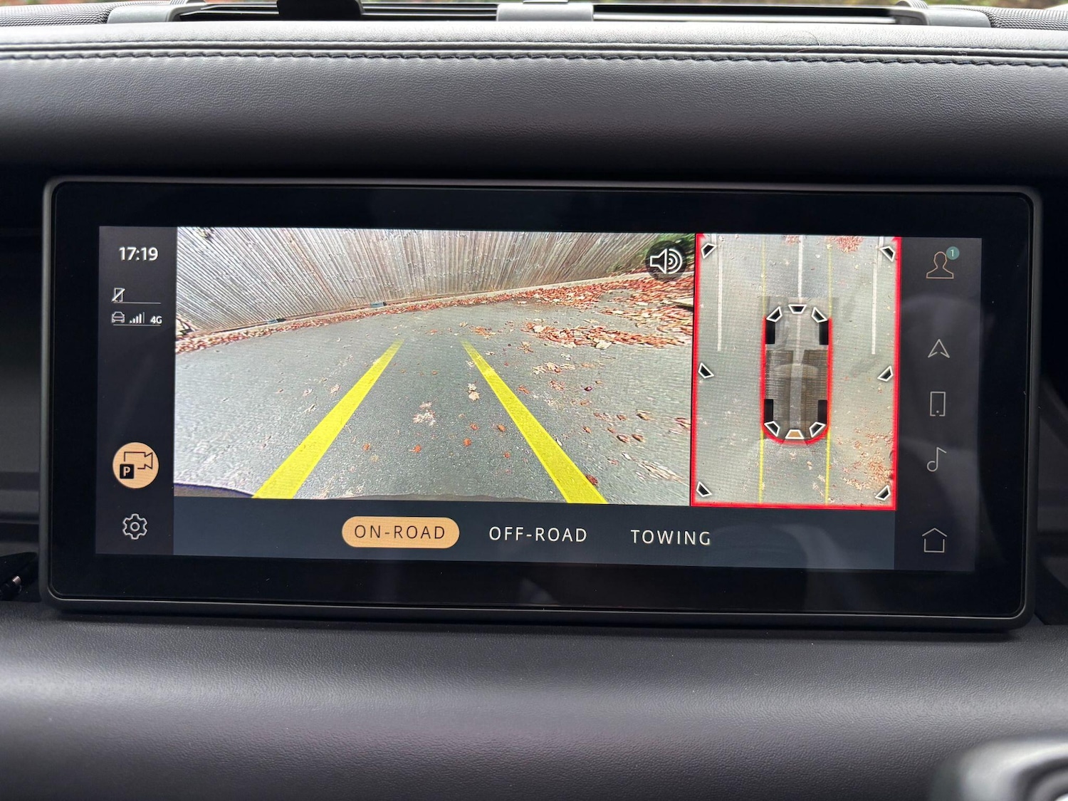 Used Land Rover Defender 90 2021 for sale - 76667475: Photo 24