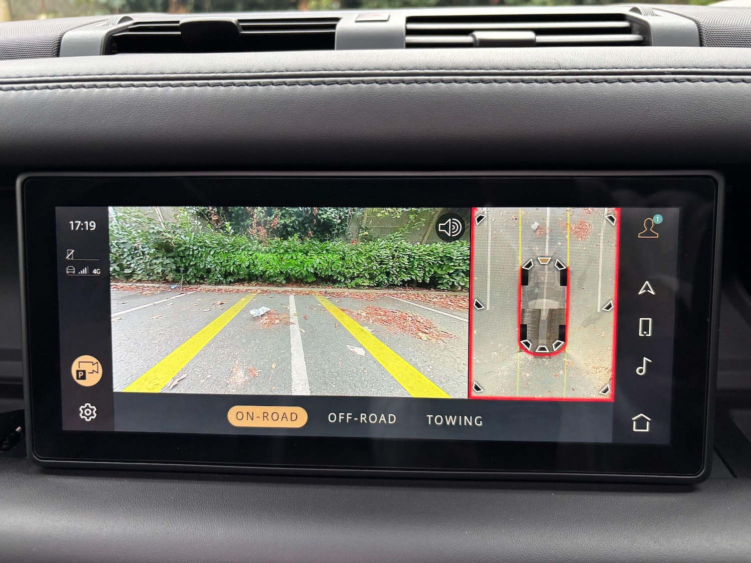 Used Land Rover Defender 90 2021 for sale - 76667475: Photo 26