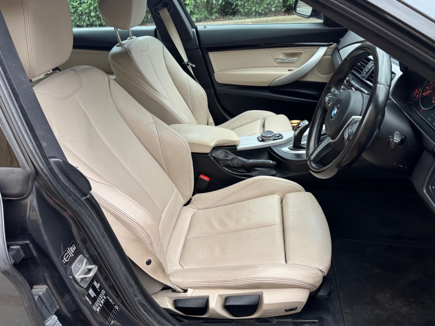 Used BMW 3 Series 2015 for sale - 78018877: Photo 11