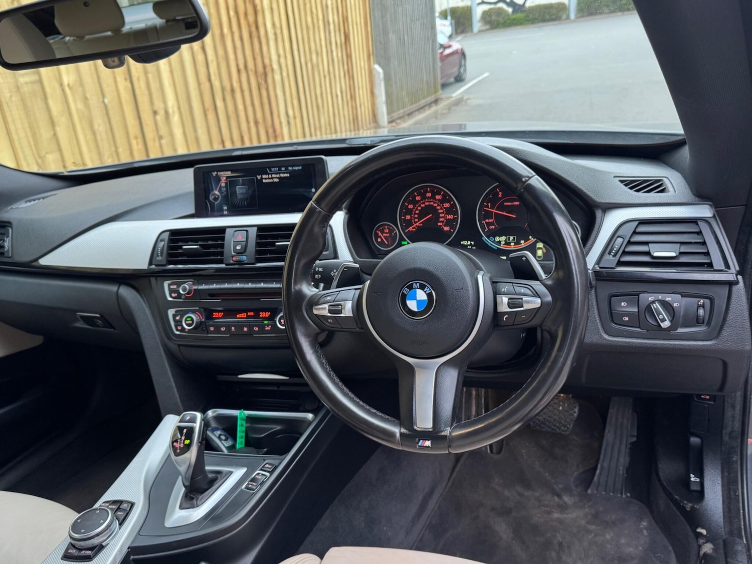 Used BMW 3 Series 2015 for sale - 78018877: Photo 20