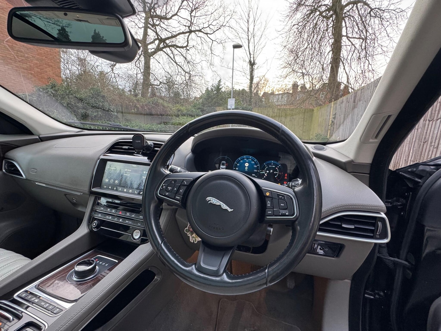 Used Jaguar F-Pace for sale - 77215307: Photo 19