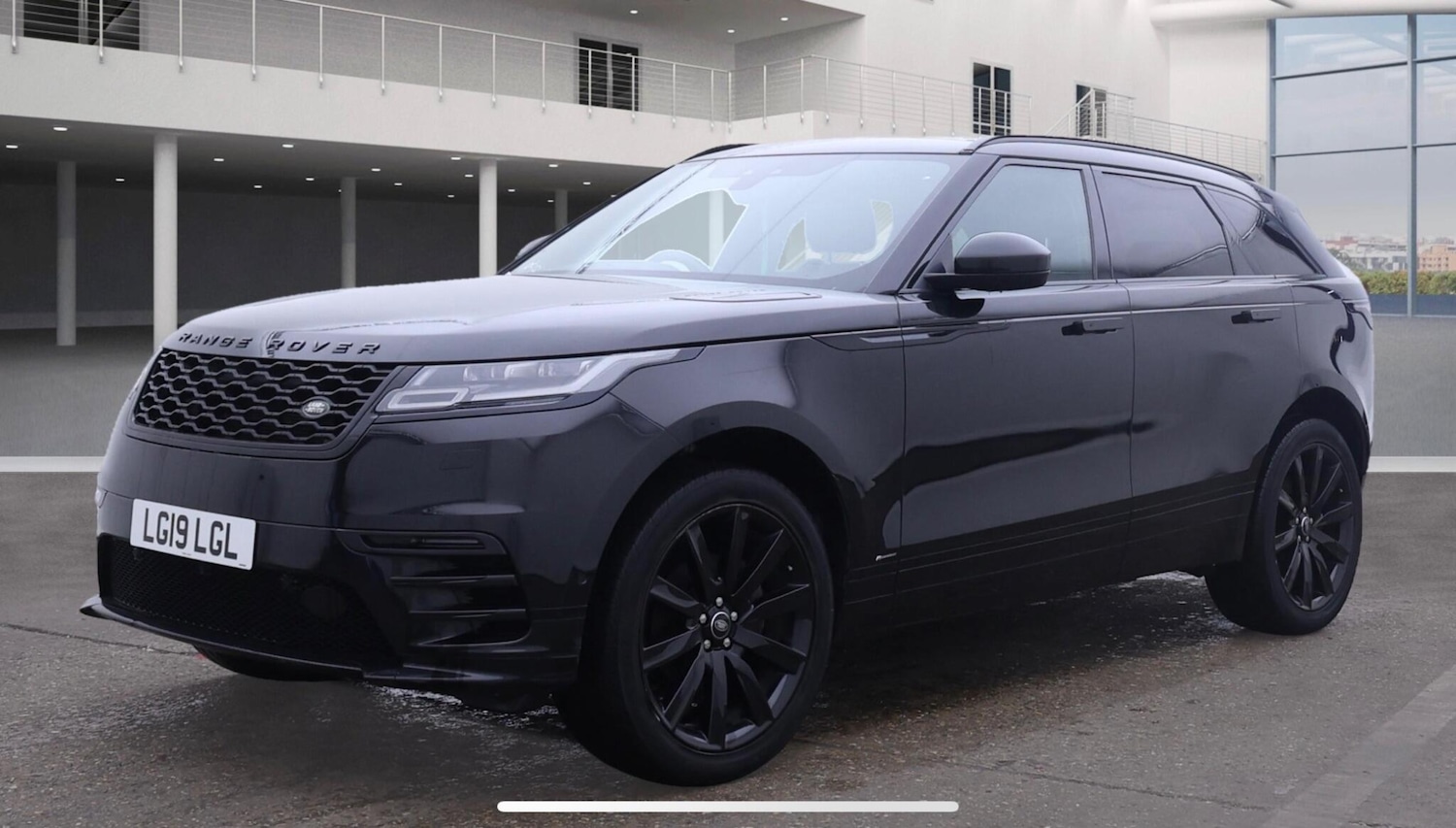 Used Land Rover Range Rover Velar 2019 for sale - 76538121: Photo 1