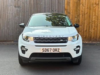 Used Land Rover Discovery Sport 2017 for sale - 79362621: Photo