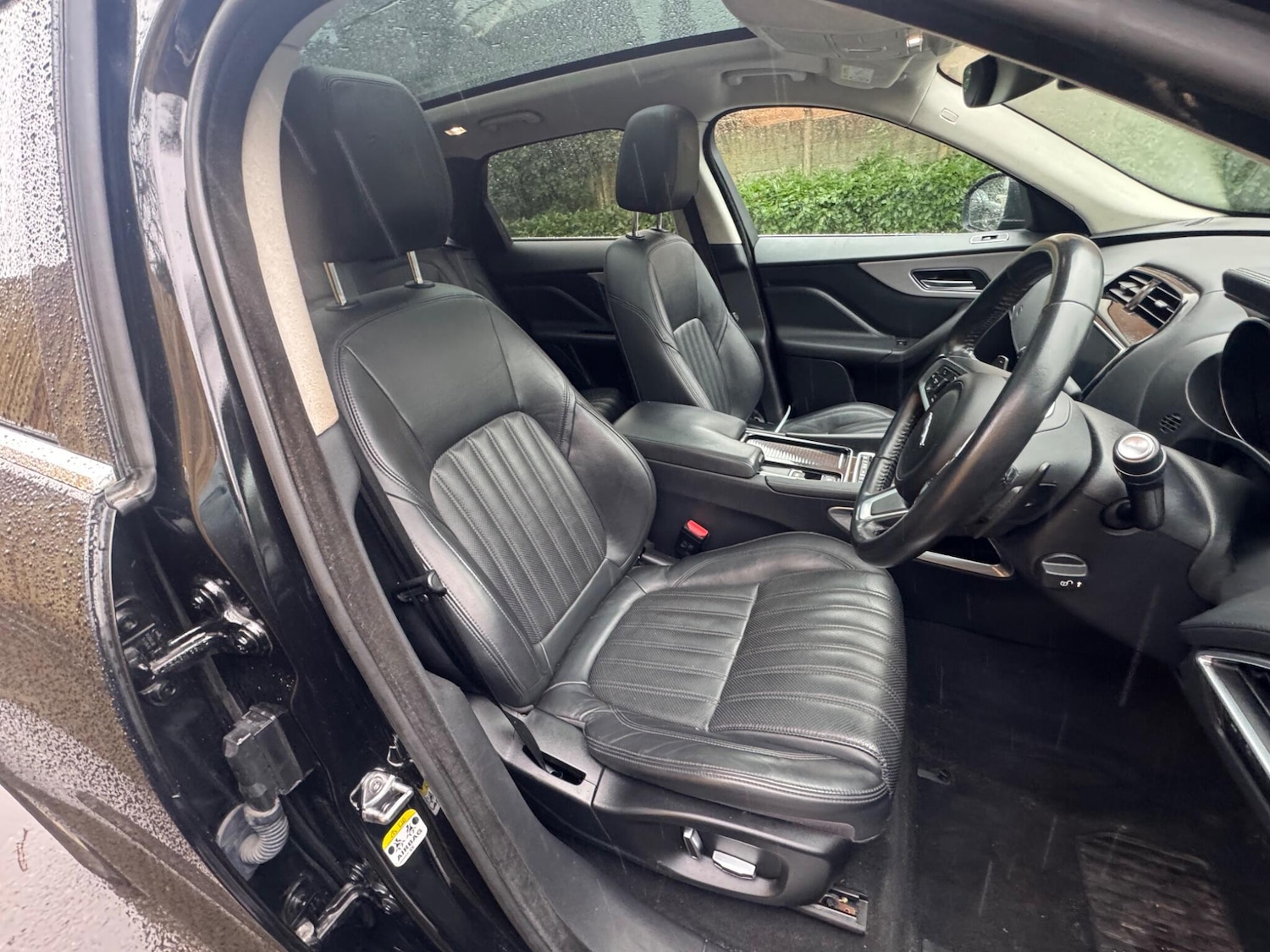 Used Jaguar F-Pace 2020 for sale - 77574390: Photo 12