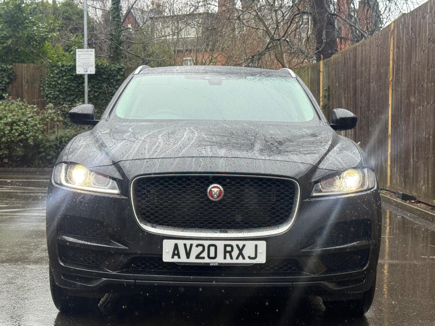 Used Jaguar F-Pace 2020 for sale - 77574390: Photo 2