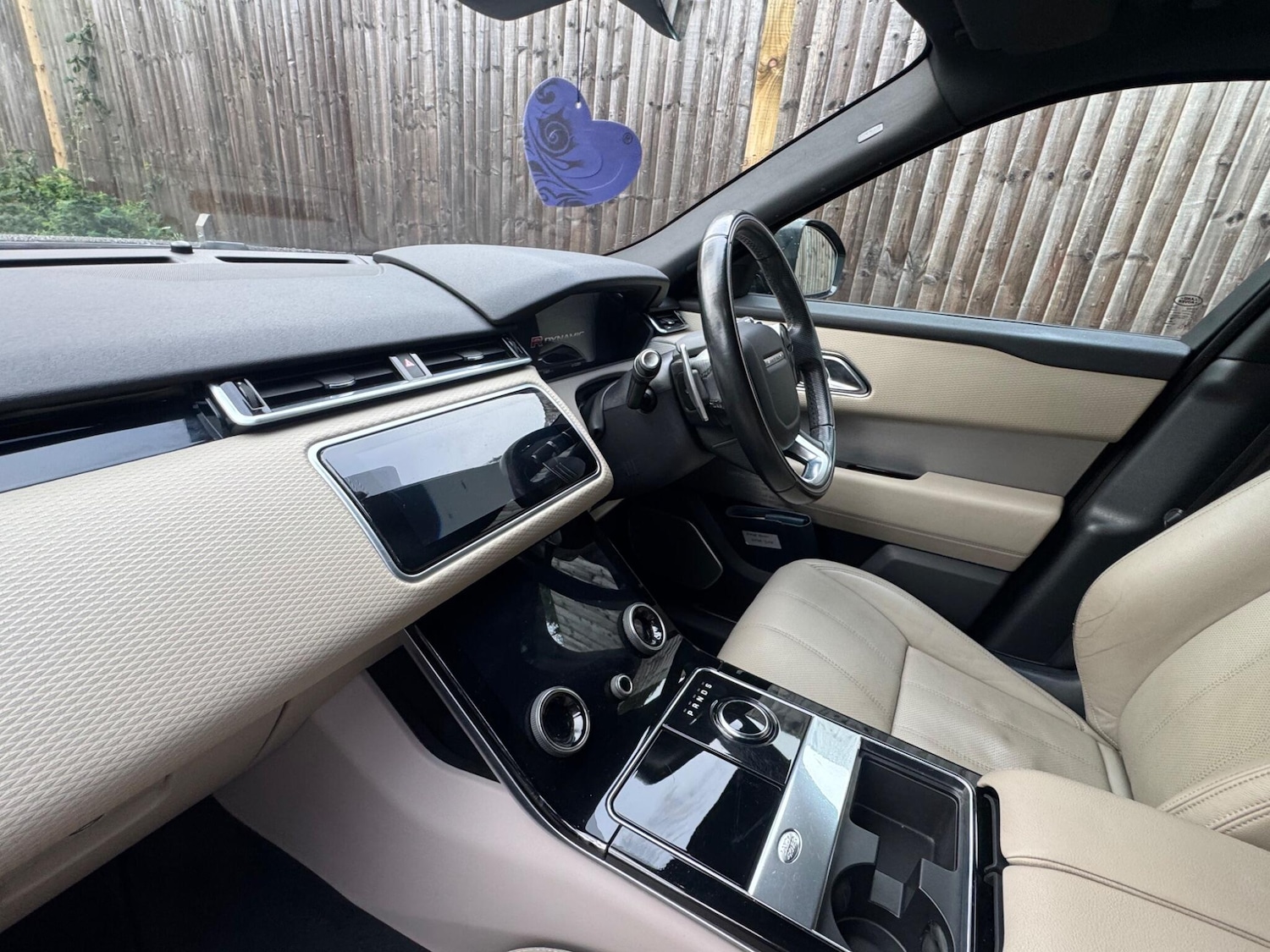 Used Land Rover Range Rover Velar 2018 for sale - 77028934: Photo 10