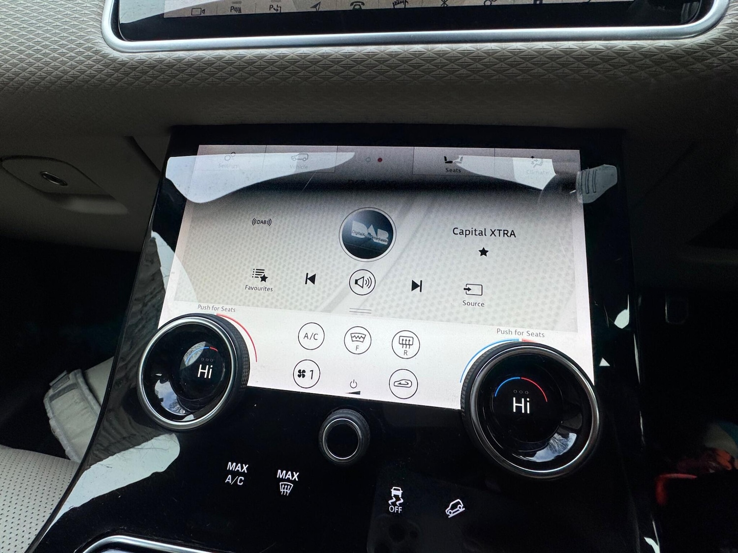 Used Land Rover Range Rover Velar 2018 for sale - 77028934: Photo 15