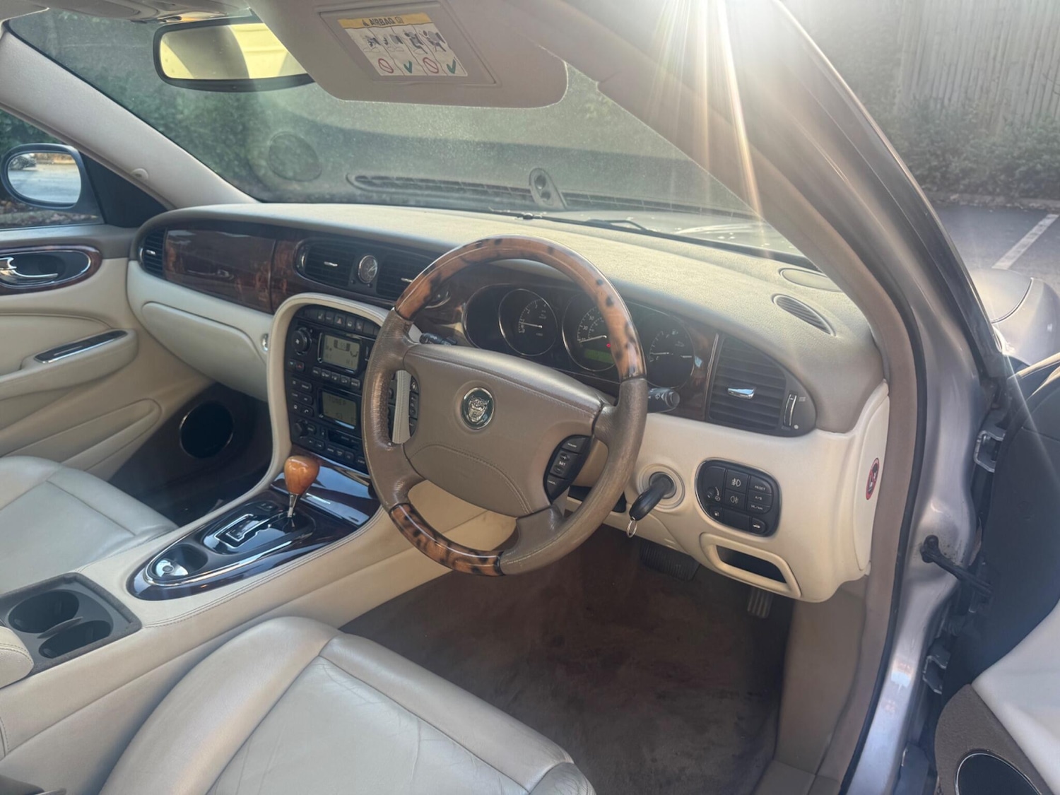 Used Jaguar XJ 2004 for sale - 76913058: Photo 11