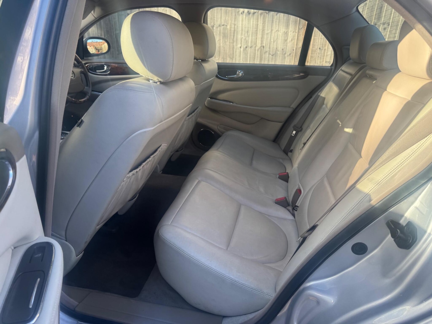 Used Jaguar XJ 2004 for sale - 76913058: Photo 13