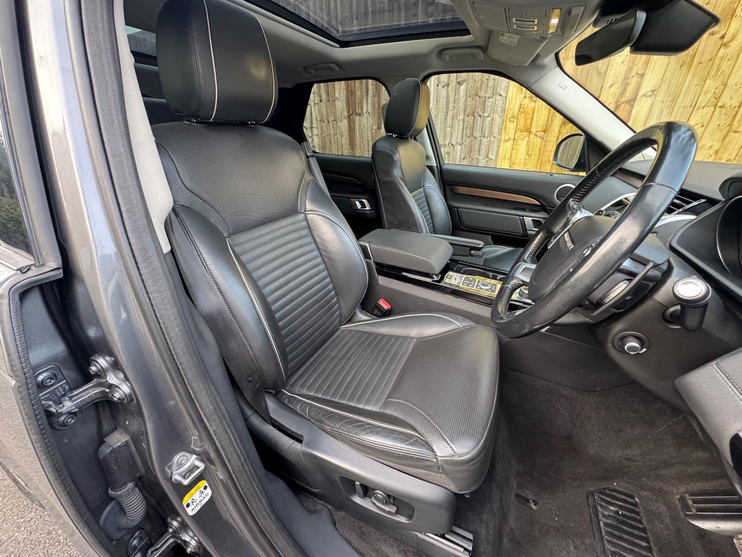 Used Land Rover Discovery for sale - 77267971: Photo 12