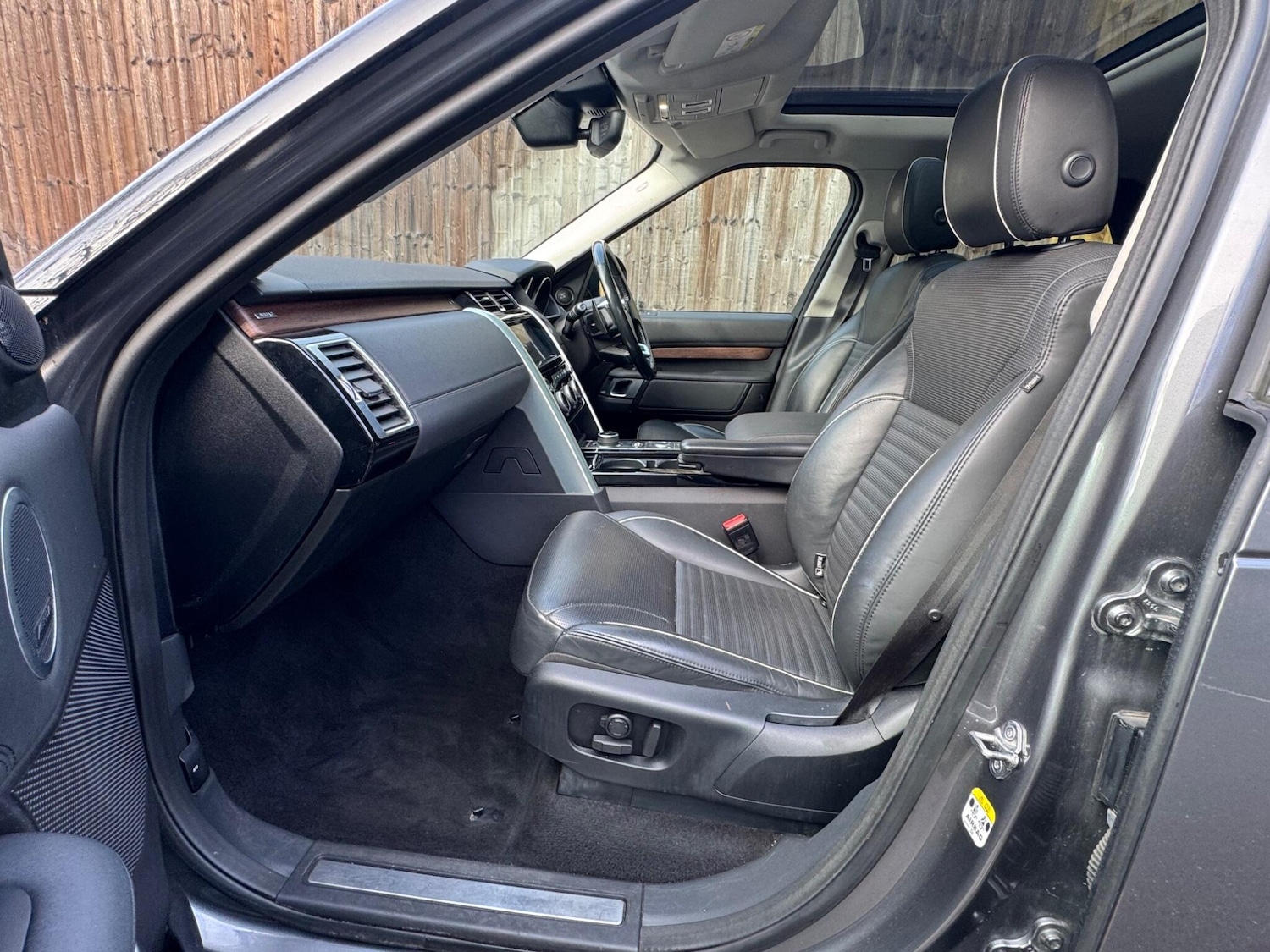 Used Land Rover Discovery for sale - 77267971: Photo 26