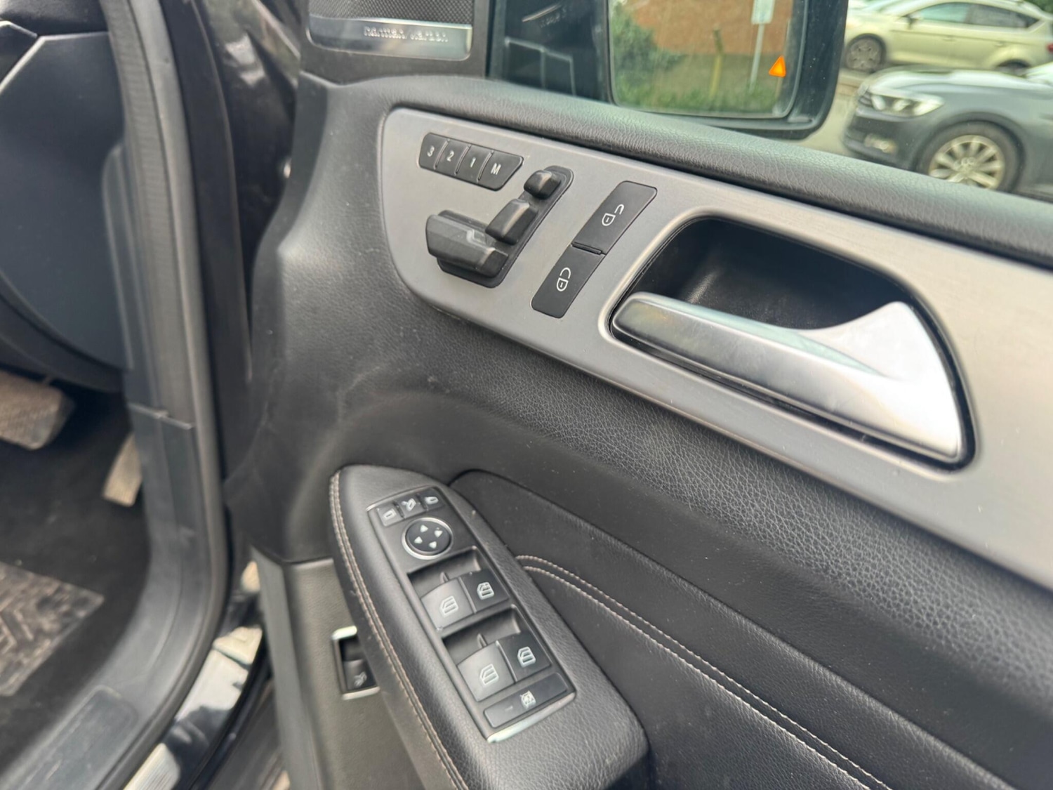 Used Mercedes-Benz M Class 2013 for sale - 77599071: Photo 17