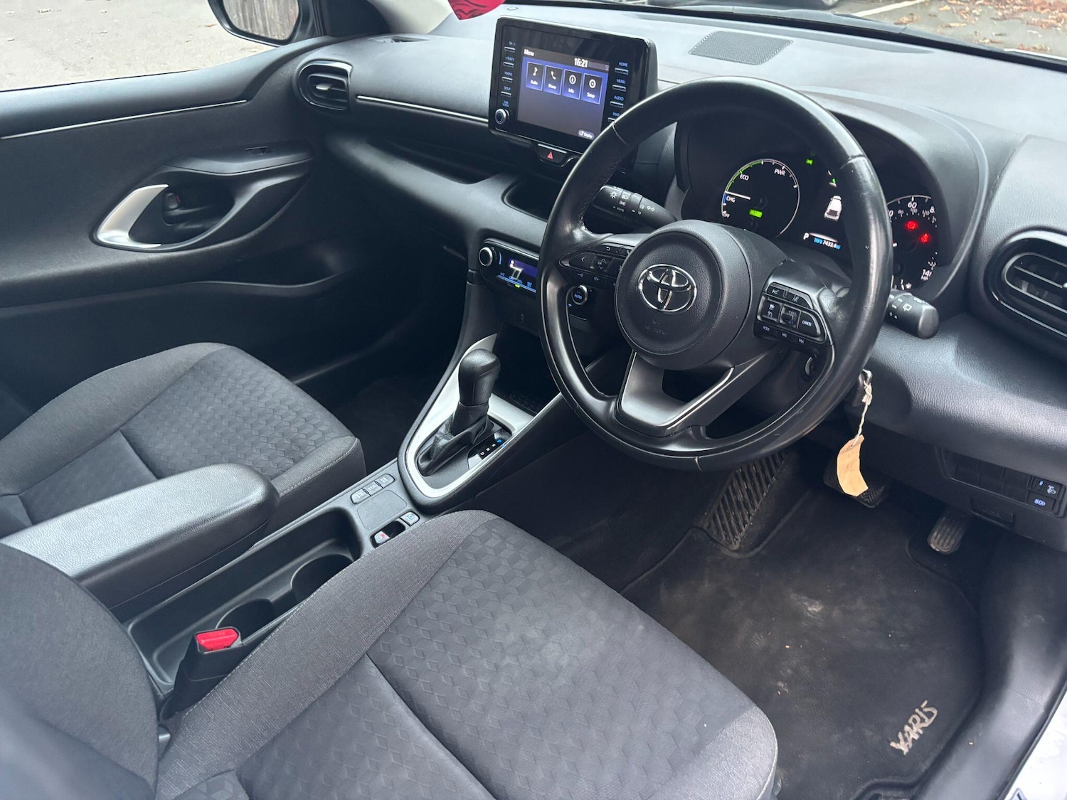 Used Toyota Yaris 2021 for sale - 76370955: Photo 10