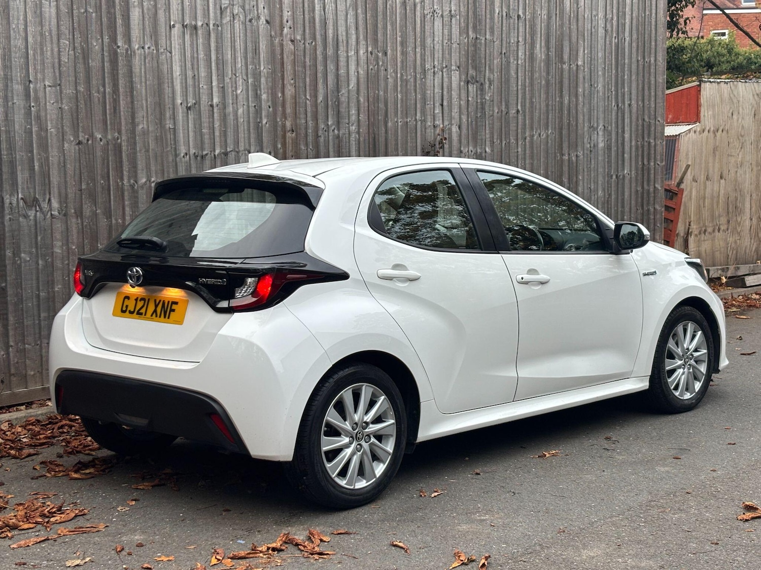 Used Toyota Yaris 2021 for sale - 76370955: Photo 6