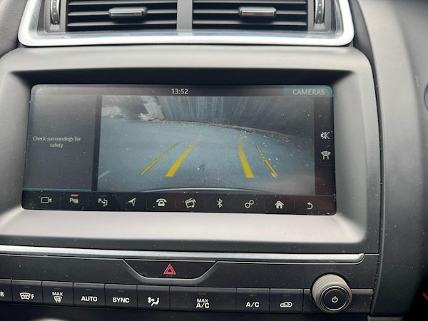 Used Jaguar E-Pace 2018 for sale - 75720620: Photo 12