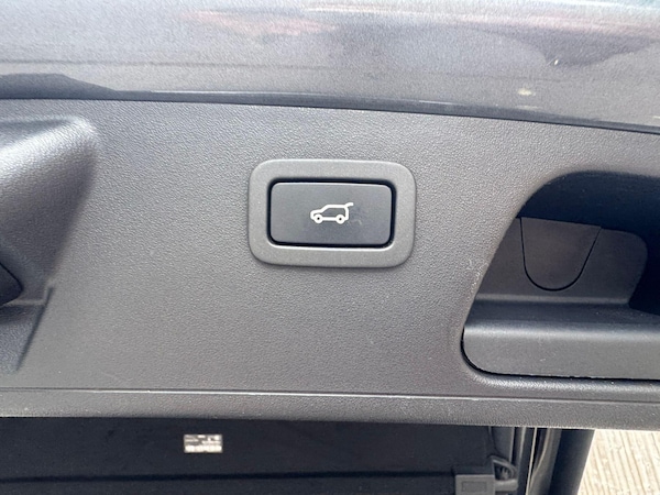 Used Jaguar E-Pace 2018 for sale - 75720620: Photo 16