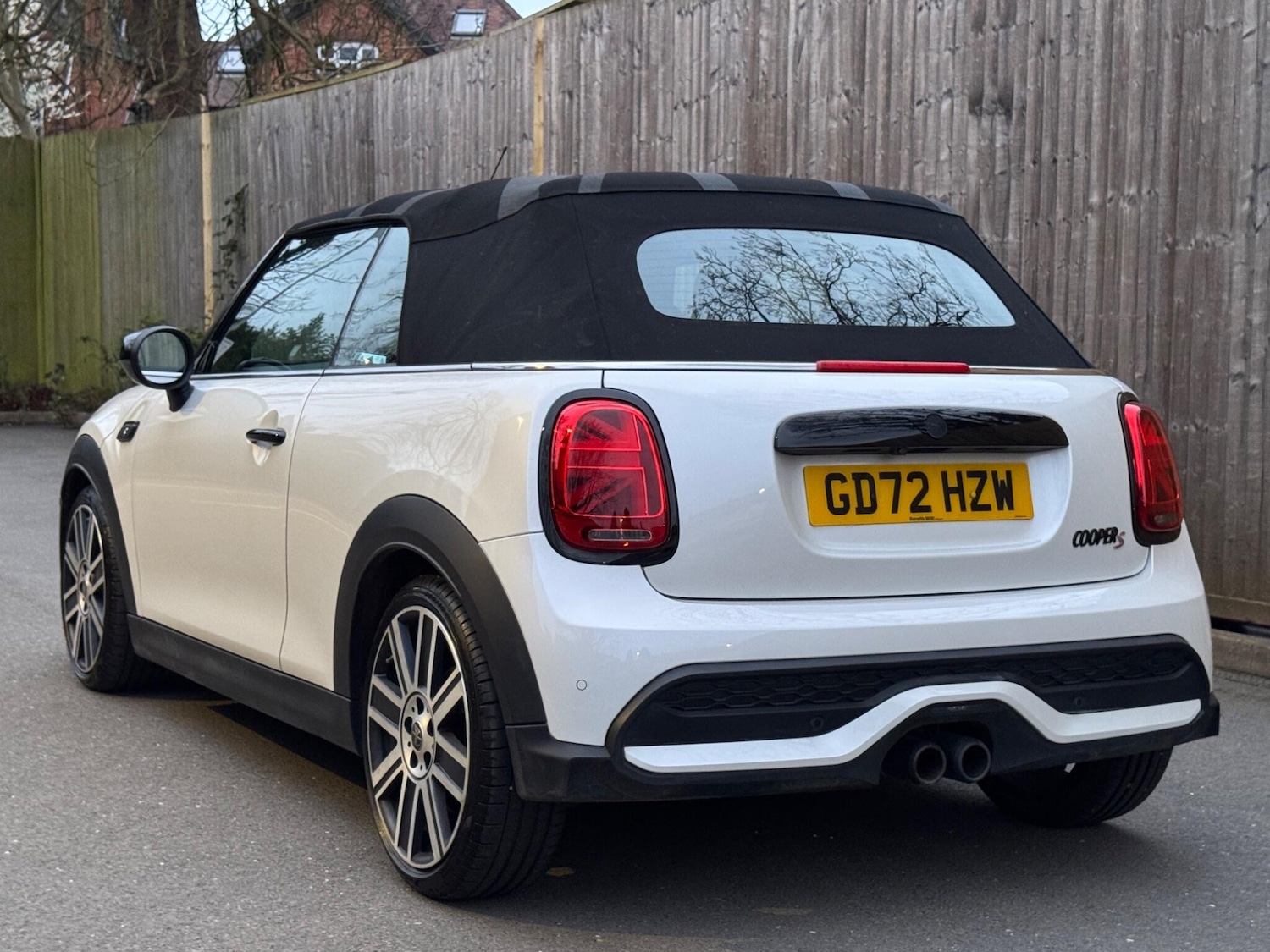 Used MINI Convertible 2023 for sale - 77768019: Photo 4