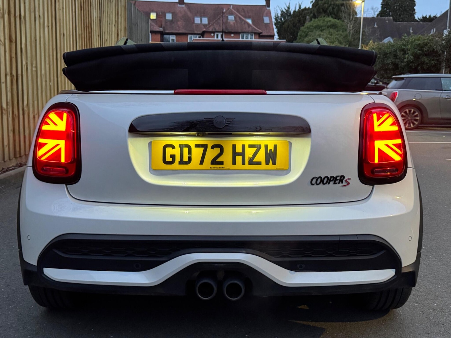 Used MINI Convertible 2023 for sale - 77768019: Photo 7