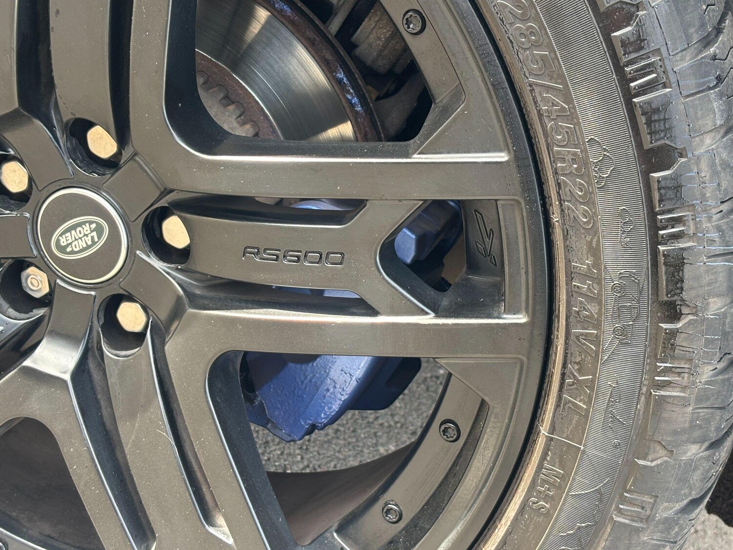 Used Land Rover Defender 110 for sale - 77670353: Photo 15