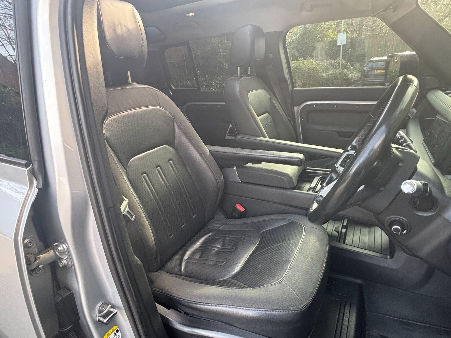 Used Land Rover Defender 110 for sale - 77670353: Photo 20