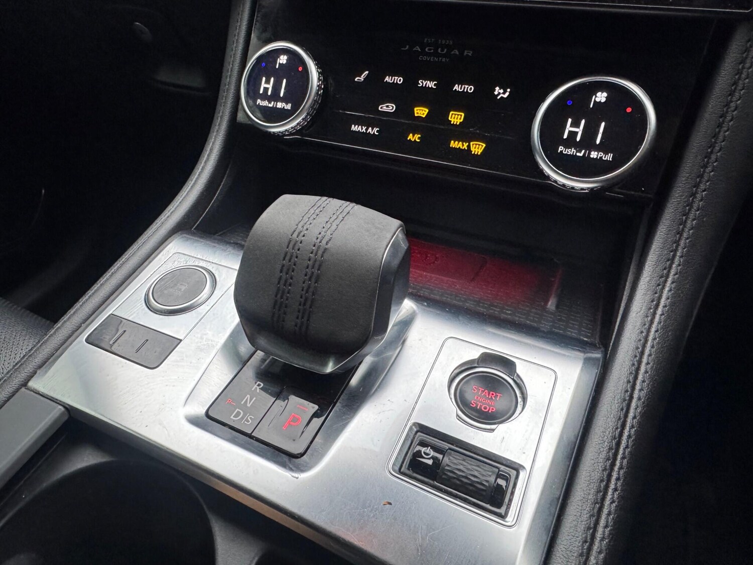 Used Jaguar F-Pace 2022 for sale - 77425418: Photo 11