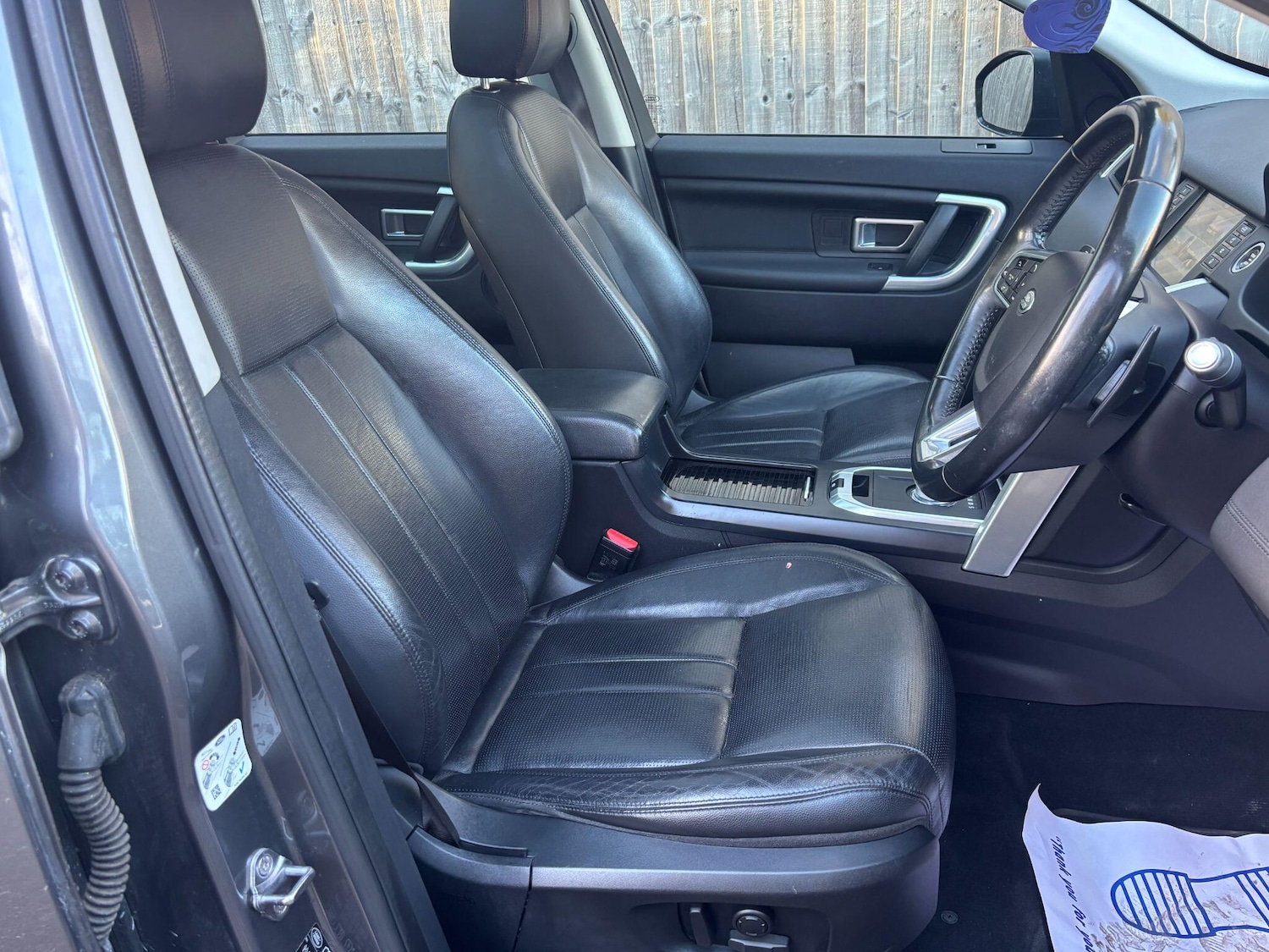 Used Land Rover Discovery Sport 2016 for sale - 76926739: Photo 10