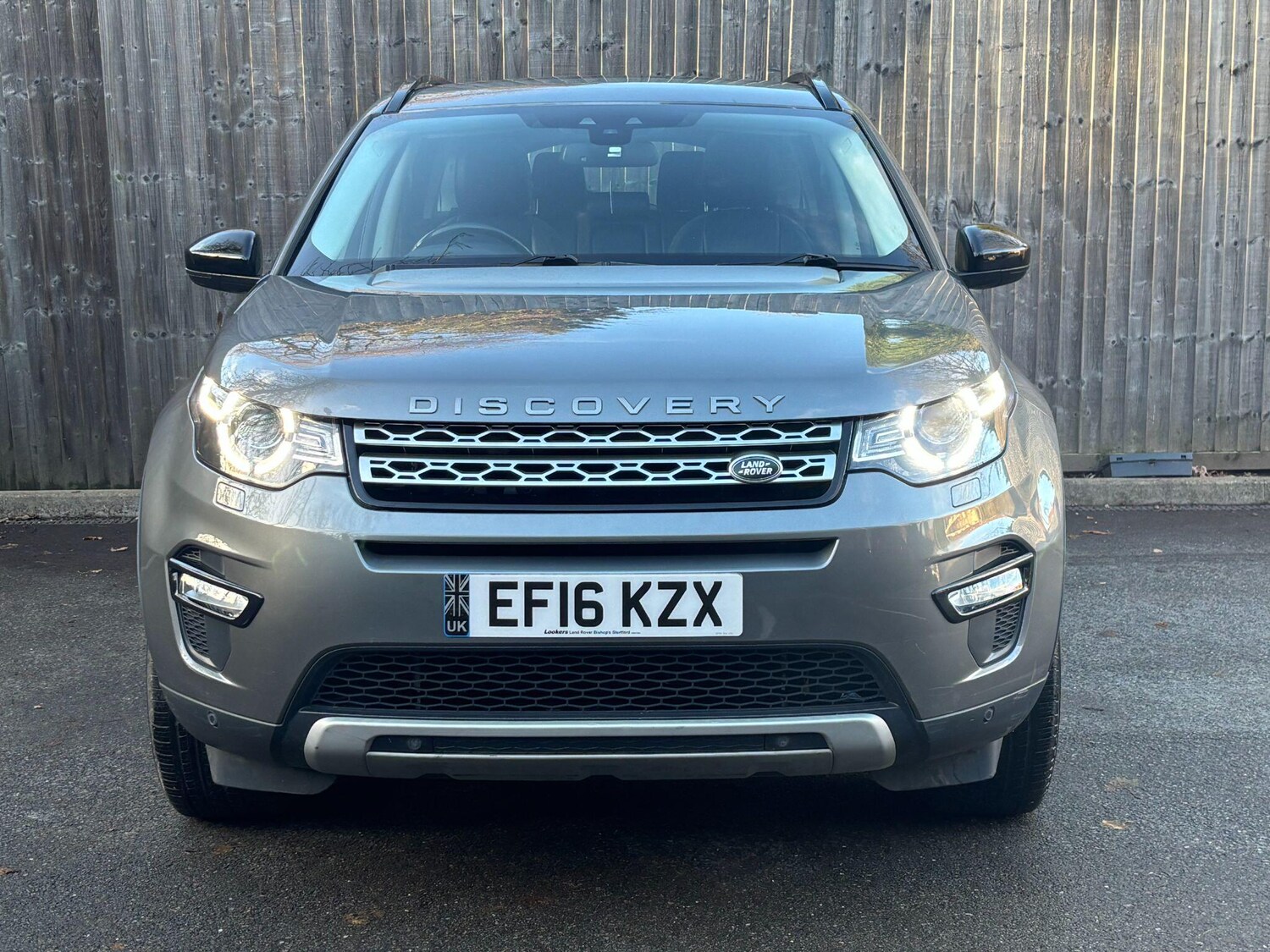 Used Land Rover Discovery Sport 2016 for sale - 76926739: Photo 3
