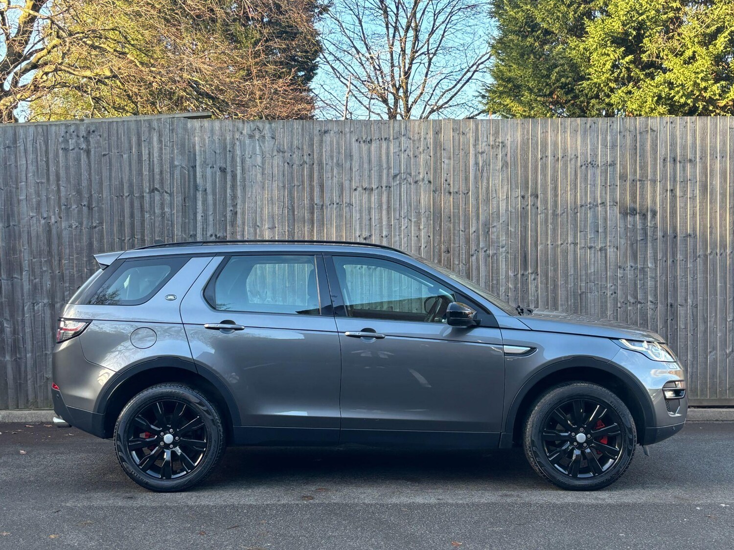 Used Land Rover Discovery Sport 2016 for sale - 76926739: Photo 4